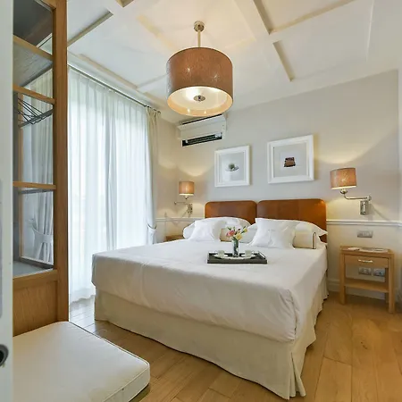 Vitae * カスティリオーネ・ファッレット