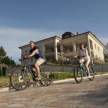 Vitae * カスティリオーネ・ファッレット