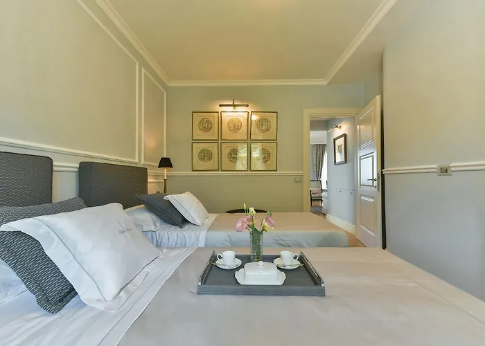 Vitae * Castiglione Falletto